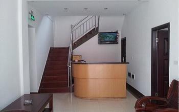 Wuhan Tianlun Holiday Hotel Exteriér fotografie